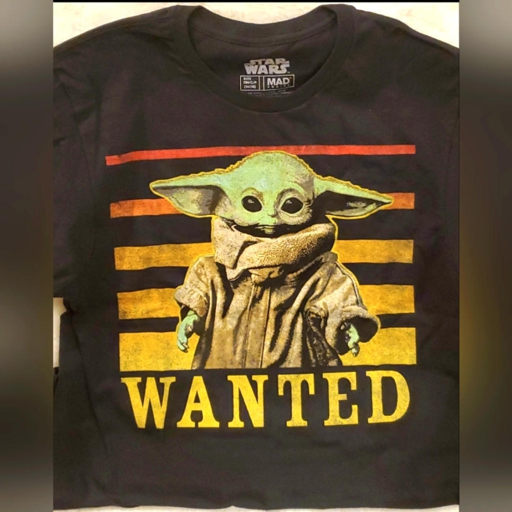 Star Wars The Mandalorian Baby Yoda Wanted Adult Unisex Short Sleeve T-Shirt